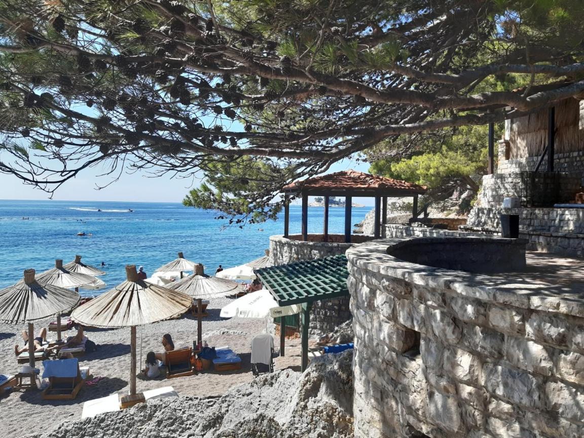 One-Bedroom Mediterranean Flat Near The Sea Petrovac Luaran gambar