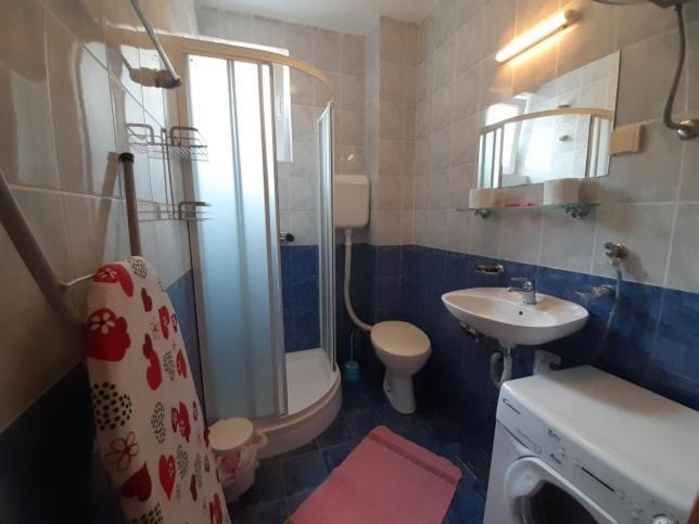 One-Bedroom Mediterranean Flat Near The Sea Petrovac Luaran gambar